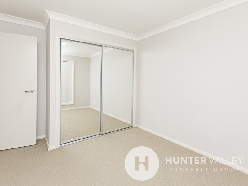 13a Myrtle Crescent, Aberglasslyn NSW 2320