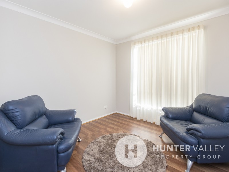 1 /24 Carnarvon Circuit, East Maitland NSW 2323