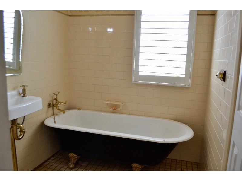 26 BOURKE STREET, Maitland NSW 2320