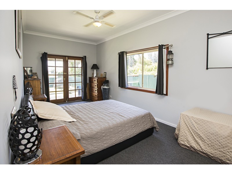 18-20 Portland Street, Horseshoe Bend NSW 2320