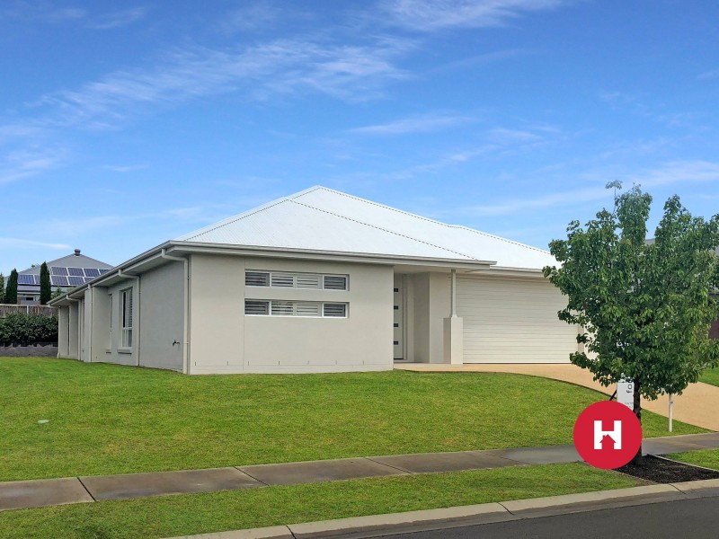 39 Whitewater Street, Chisholm NSW 2322