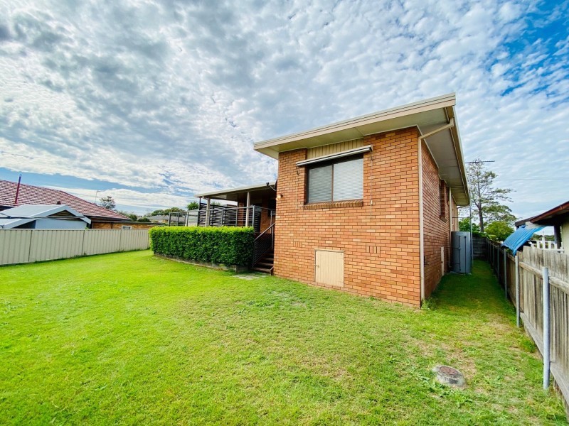 24 Hiland Crescent, East Maitland NSW 2323