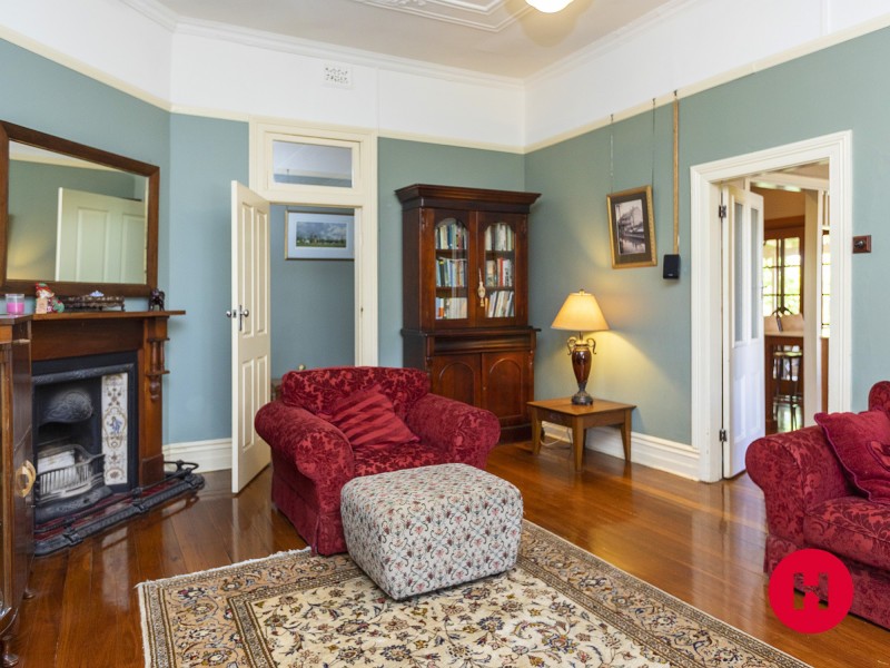 48 Bourke Street, Maitland NSW 2320