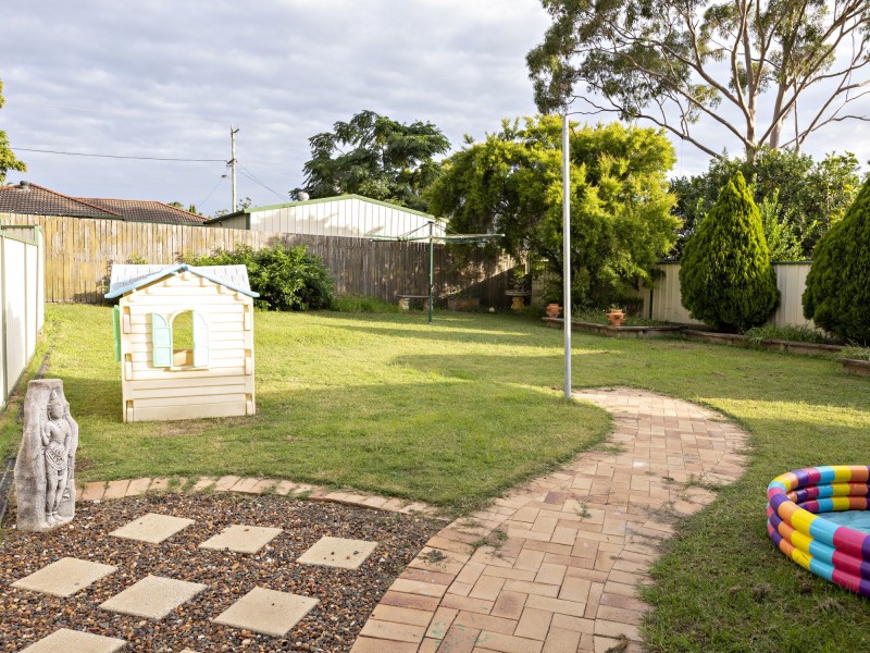 56 Trenchard Street, Heddon Greta NSW 2321