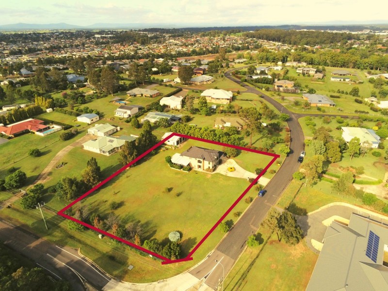 45 Tea Tree Avenue, Aberglasslyn NSW 2320