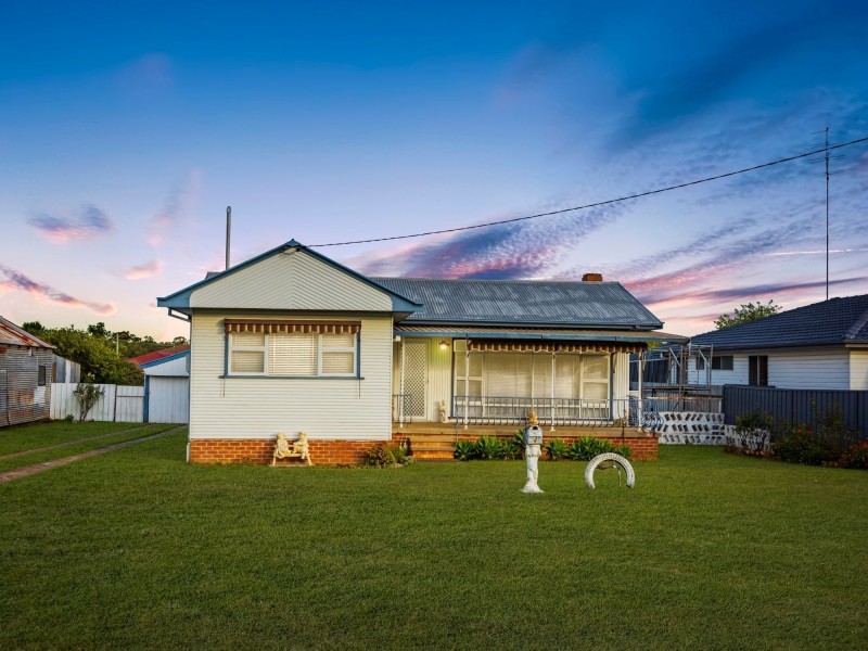 4 RAWSON STREET, Kurri Kurri NSW 2327