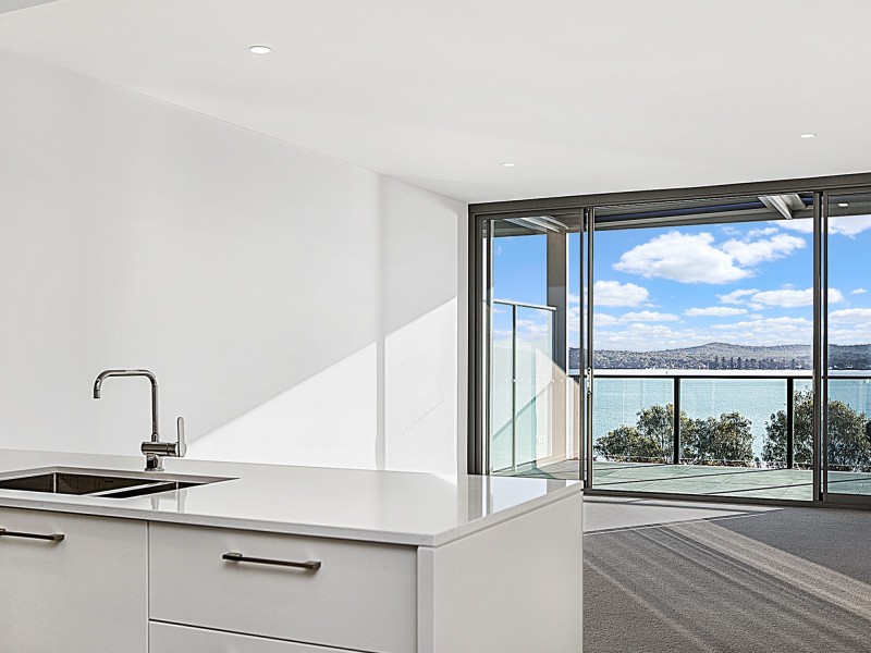 605/482 The Esplanade, Warners Bay NSW 2282 Hunter Valley Property