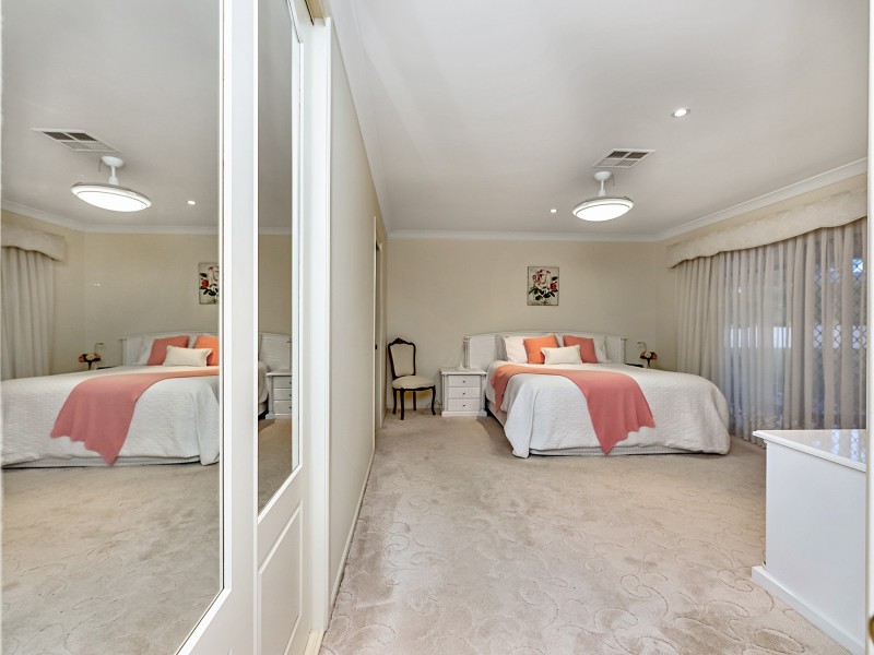 8 Linwood Close, Bolwarra Heights NSW 2320