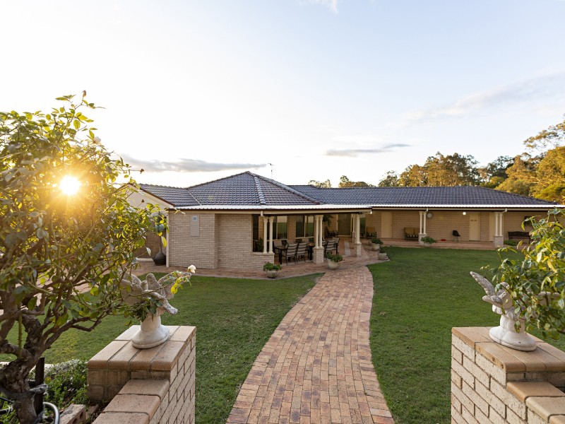 8 Linwood Close, Bolwarra Heights NSW 2320