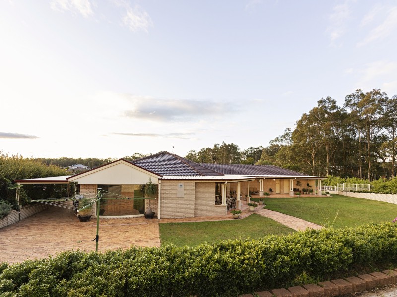 8 Linwood Close, Bolwarra Heights NSW 2320