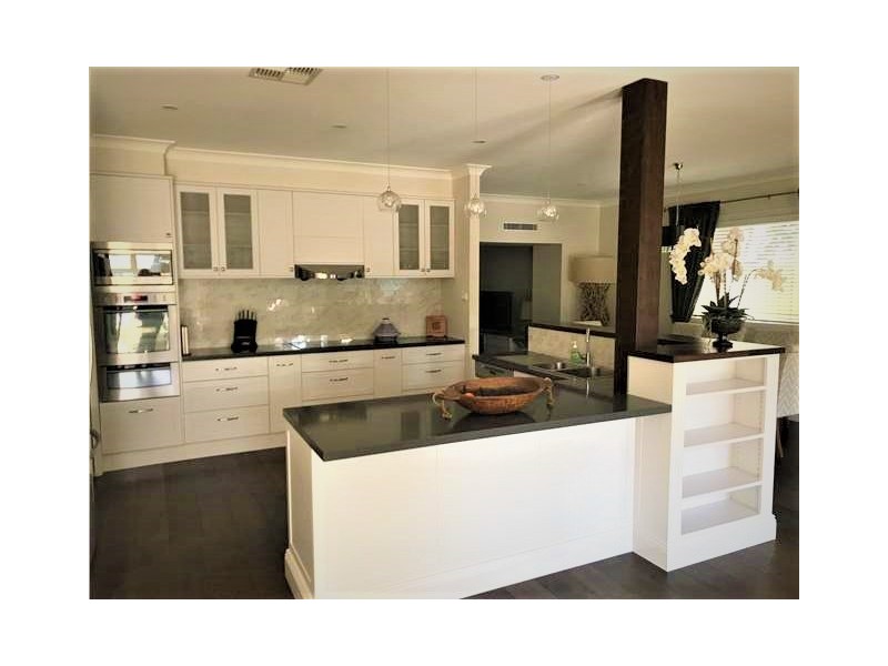 7 HAYMET STREET, Kirrawee NSW 2232