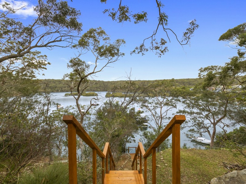 52 Mansion Point Road, Grays Point NSW 2232
