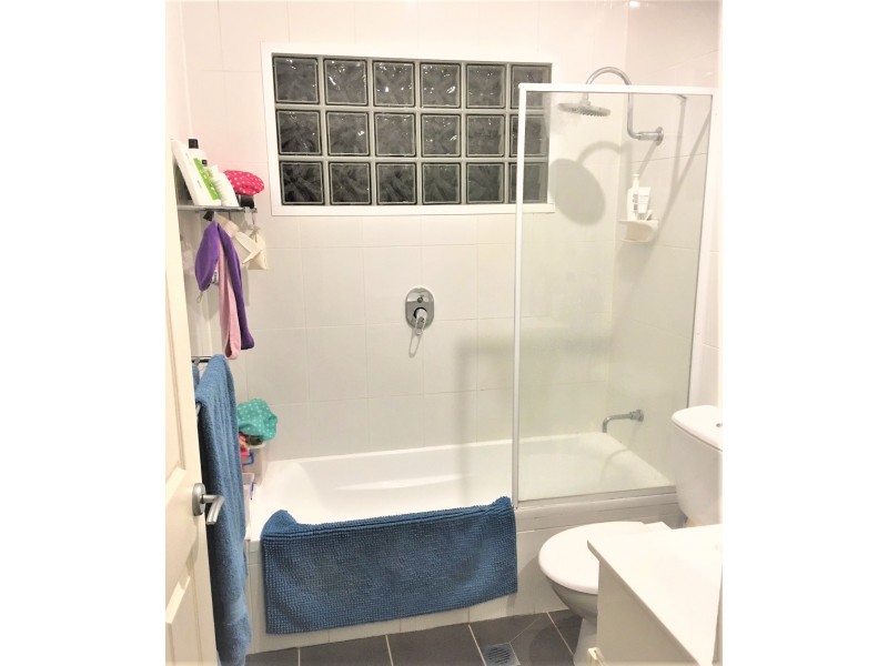 10 DIANTHUS PLACE, Jannali NSW 2226