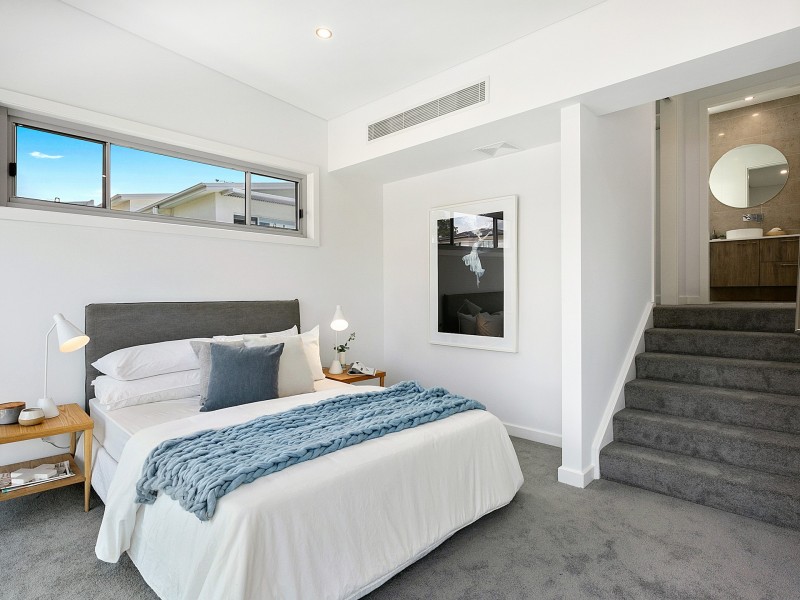 5A Daphne Street, Caringbah South NSW 2229