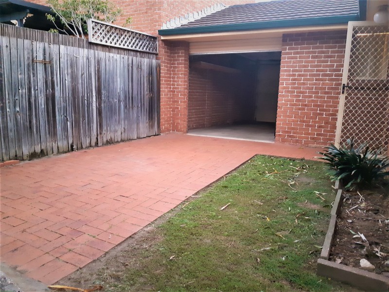 1/198 BURRANEER BAY ROAD, Caringbah South NSW 2229