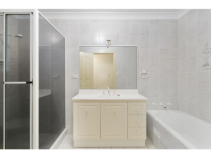 1/198 BURRANEER BAY ROAD, Caringbah South NSW 2229