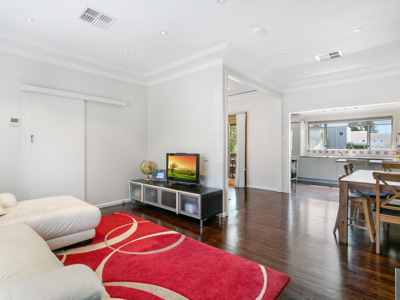 29 Gailes Street, Sutherland NSW 2232