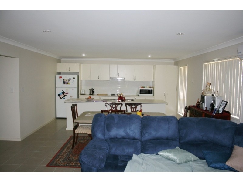 7 Arnold Street, Wulkuraka QLD 4305