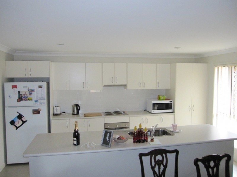 7 Arnold Street, Wulkuraka QLD 4305