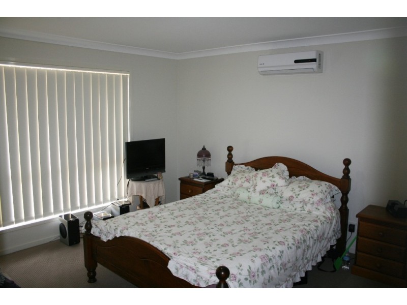 7 Arnold Street, Wulkuraka QLD 4305