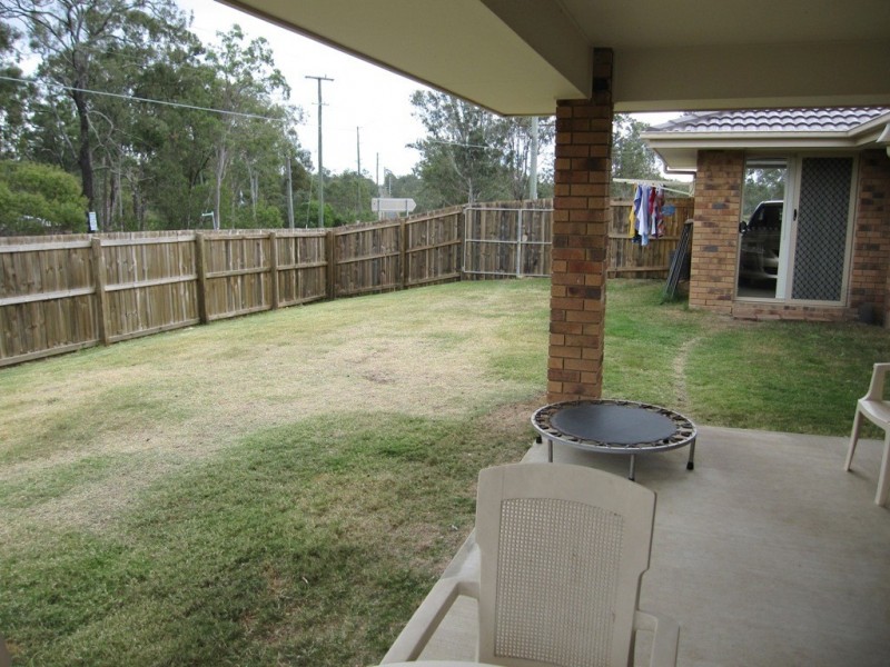 7 Arnold Street, Wulkuraka QLD 4305