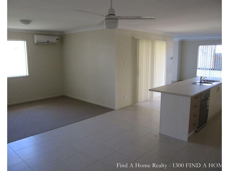 9 Spoonbill Court, Lowood QLD 4311