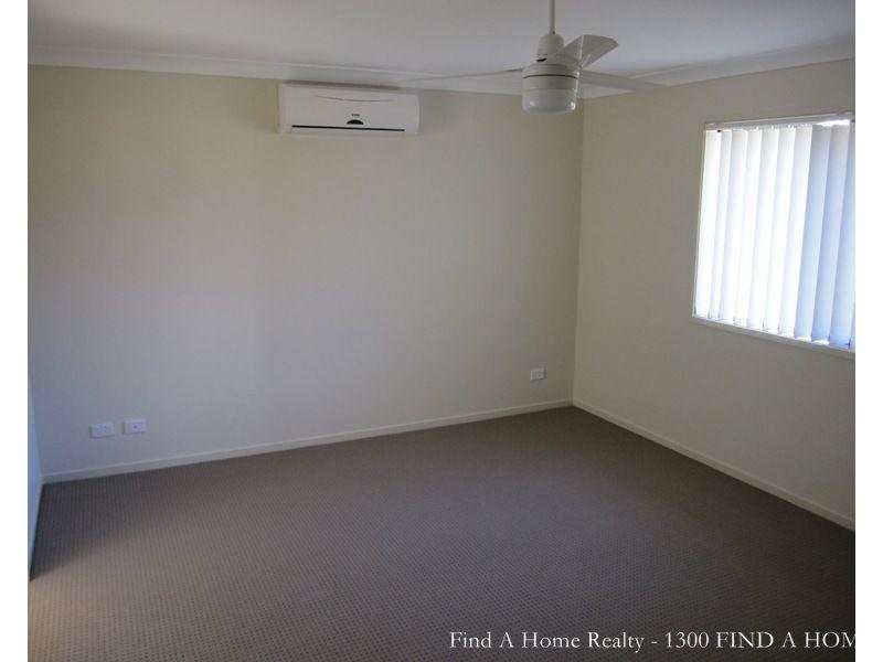9 Spoonbill Court, Lowood QLD 4311