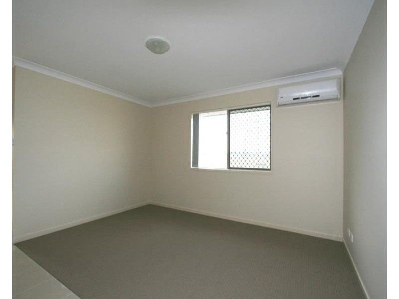 3 Spoonbill Court, Lowood QLD 4311