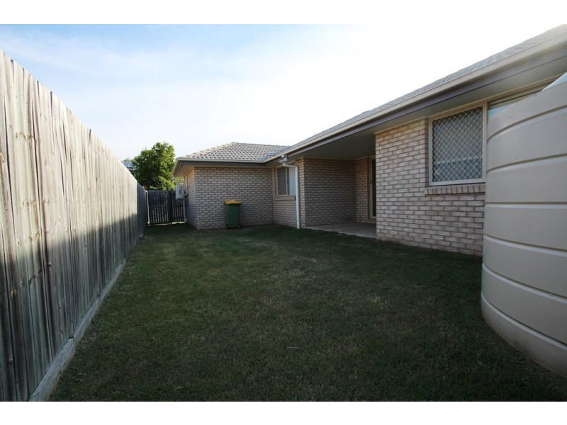 17 Chanel Court, Wulkuraka QLD 4305