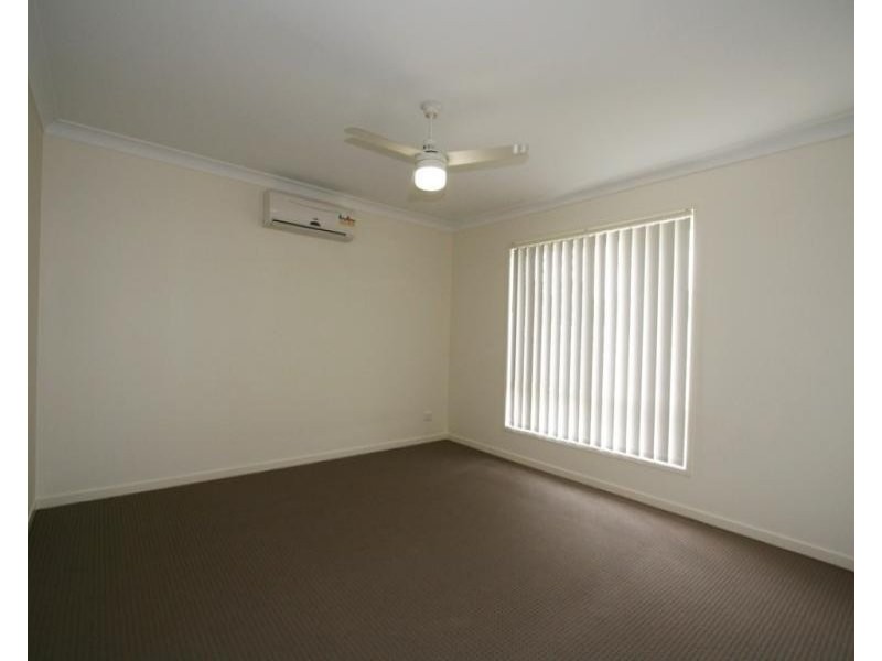 4 Sandpiper Drive, Lowood QLD 4311