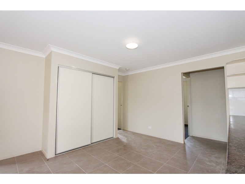 28 Brentwood Drive, Bundamba QLD 4304