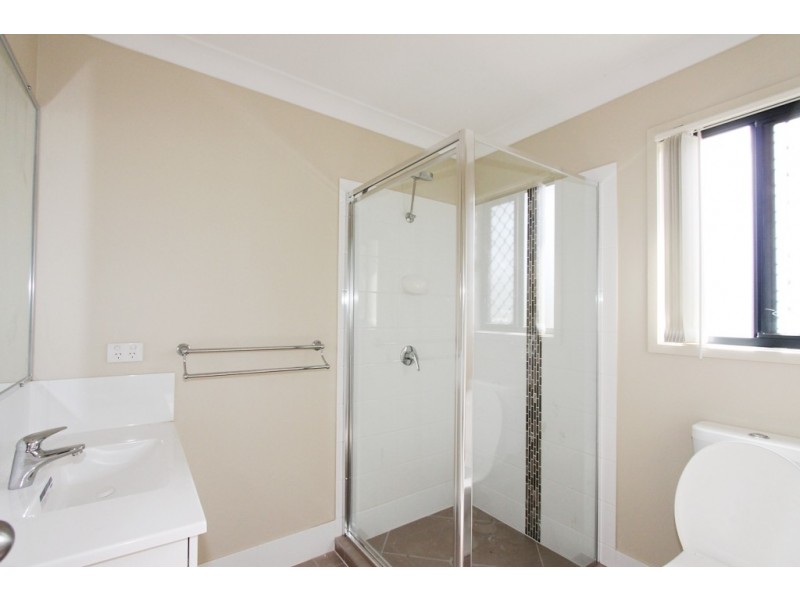 28 Brentwood Drive, Bundamba QLD 4304