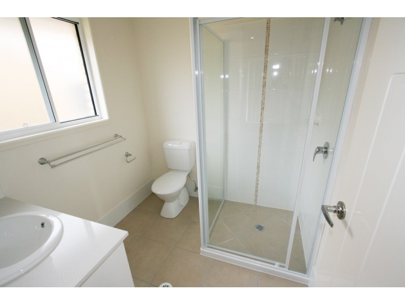 5 Neptune Crescent, Brassall QLD 4305