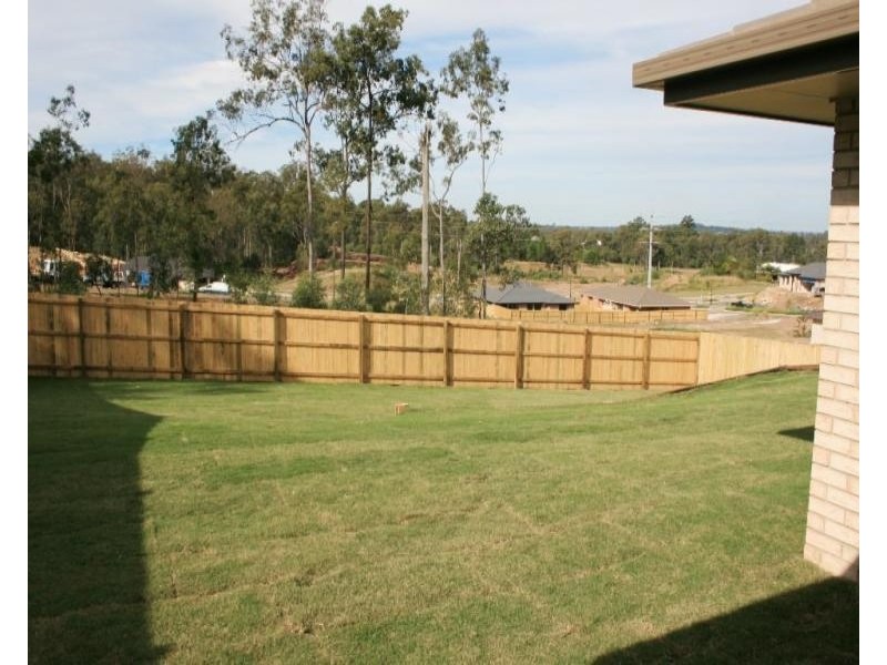 7 Lilley Terrace, Chuwar QLD 4306