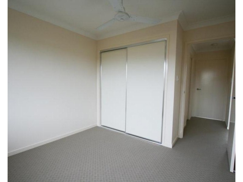 1/2 Currawong Street, Lowood QLD 4311