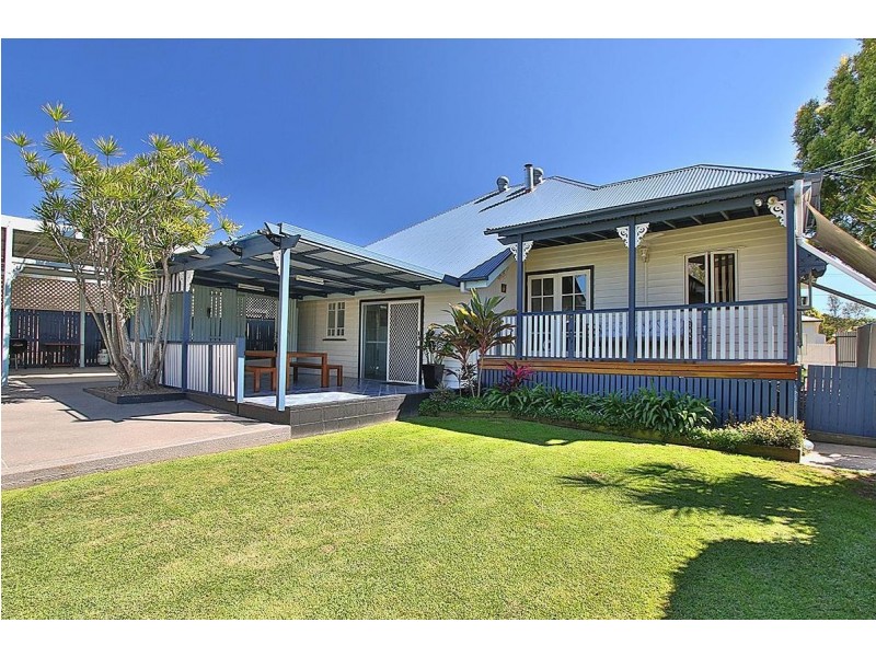 35 Stuart Street, Eastern Heights QLD 4305