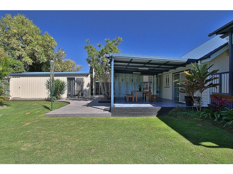 35 Stuart Street, Eastern Heights QLD 4305