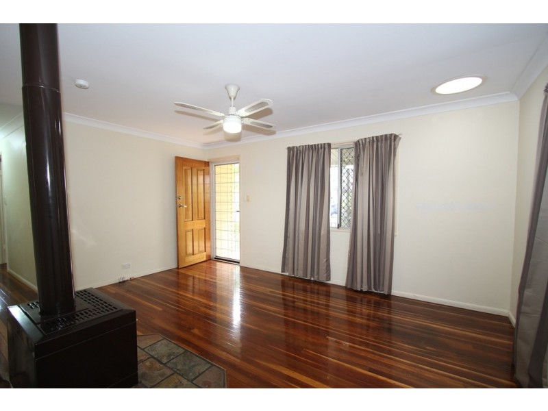 63 Holdsworth Road, North Ipswich QLD 4305