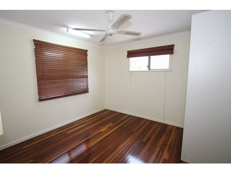63 Holdsworth Road, North Ipswich QLD 4305