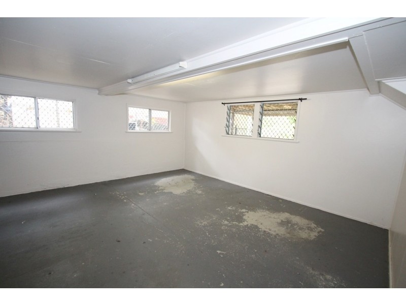63 Holdsworth Road, North Ipswich QLD 4305