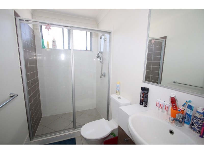 19/108a Cemetery Rd, Raceview QLD 4305