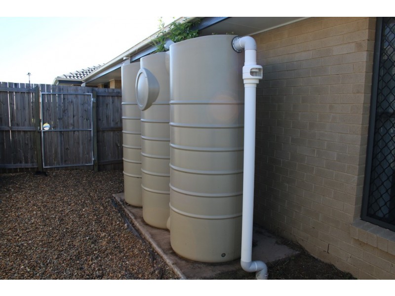 2/7 Kestrel Street, Lowood QLD 4311