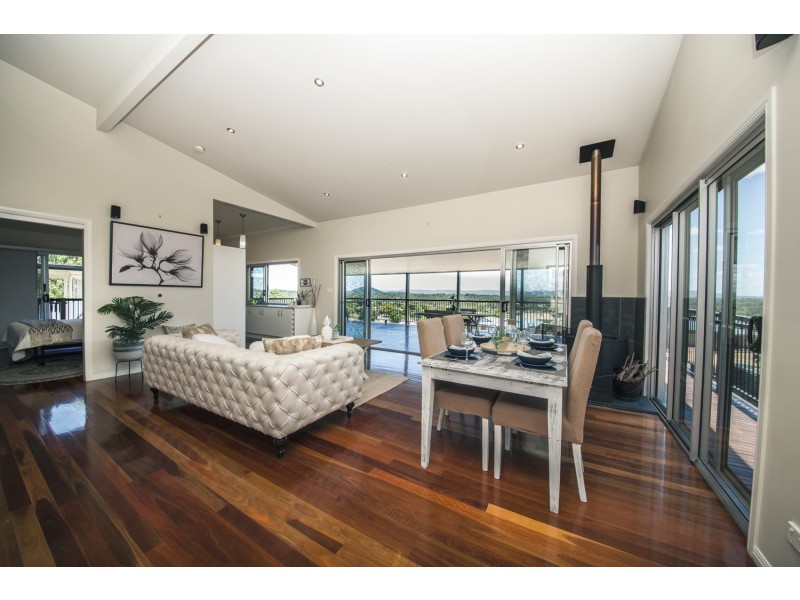 7 Hampden Court, Brassall QLD 4305