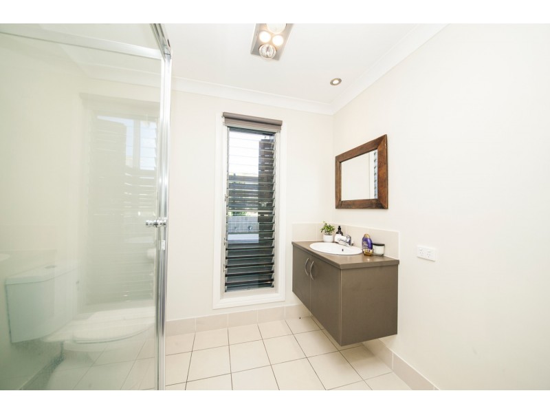 7 Hampden Court, Brassall QLD 4305