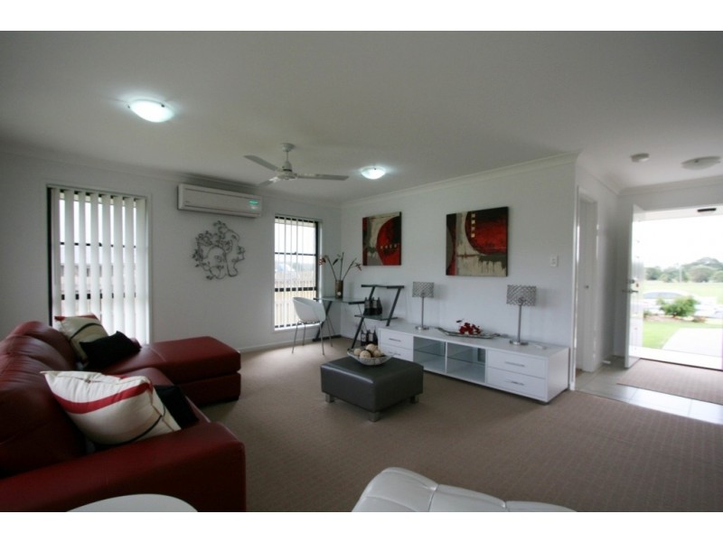 54 Sandpiper Drive, Lowood QLD 4311