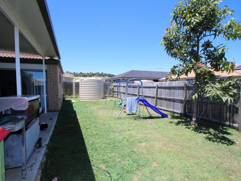 54 Sandpiper Drive, Lowood QLD 4311