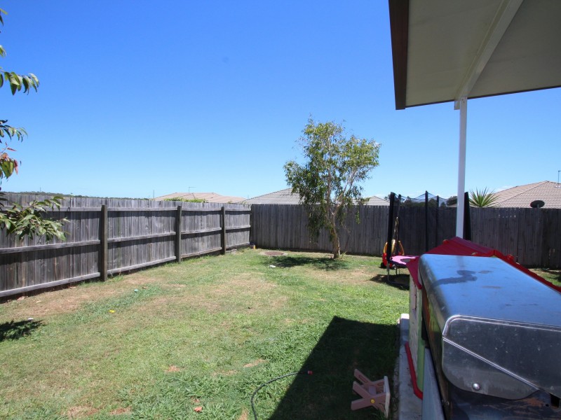 54 Sandpiper Drive, Lowood QLD 4311