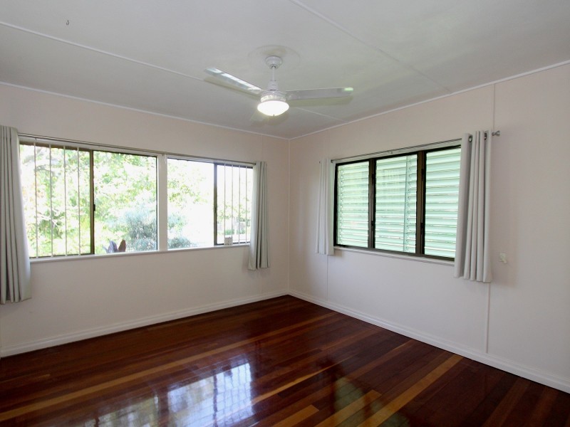 28 Marginson Street, Leichhardt QLD 4305