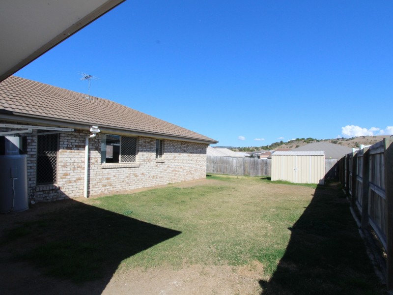 5 Harrier Place, Lowood QLD 4311