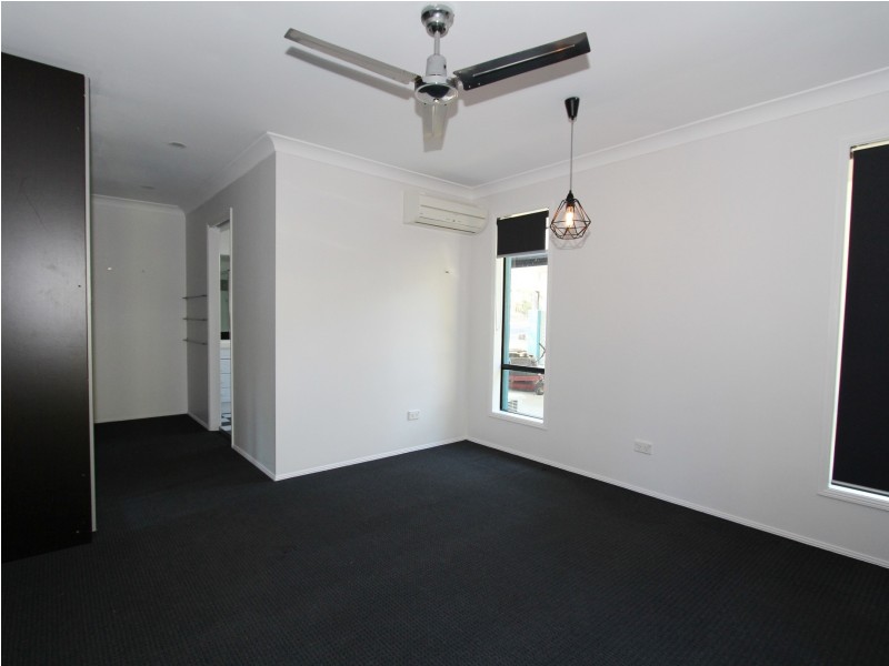 24-26 Silvereye Crescent, Greenbank QLD 4124